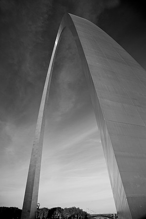 St. Louis Arch B&W Version