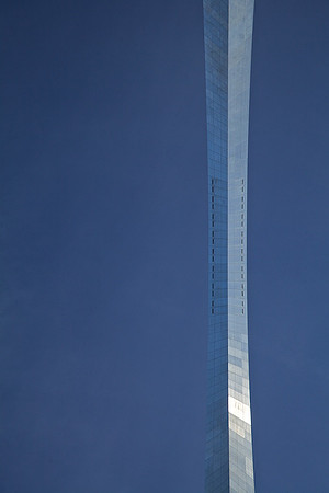 St. Louis Arch Straight Up Close up