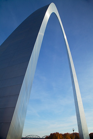 St. Louis Arch L - R