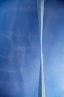 St. Louis Arch Straight Up